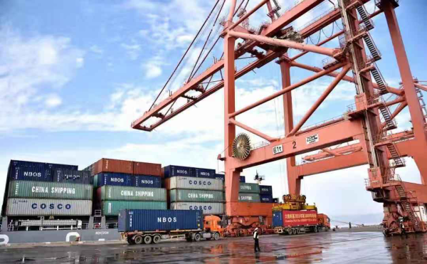 [浙江]臺(tái)州港大麥嶼港區(qū)開啟對(duì)臺(tái)貿(mào)易出口新渠道(圖)